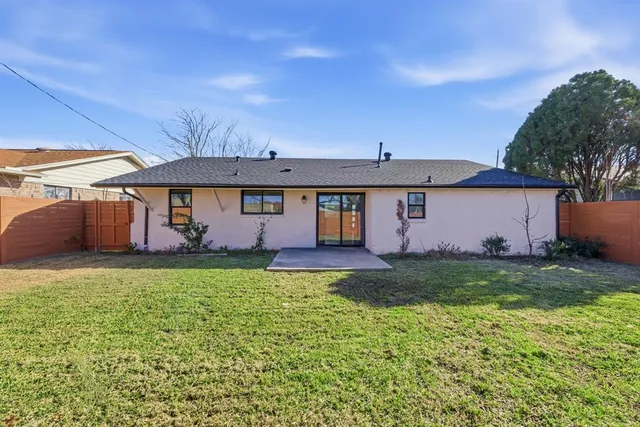 $2,500 | 864 Rainbow Trail, Grapevine, TX 76051