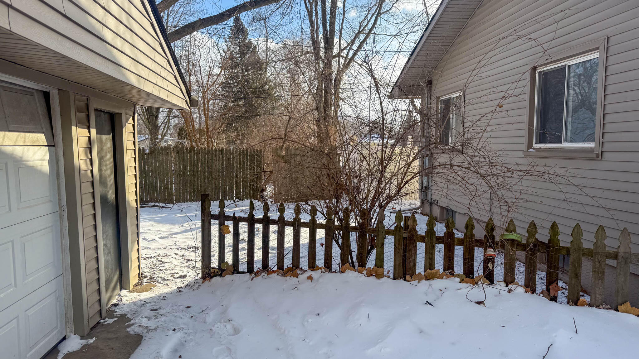 744 Allen Road Ypsilanti, MI 48198 - Photo 18 of 22 744 Allen Ave, Ypsilanti, Mi-53