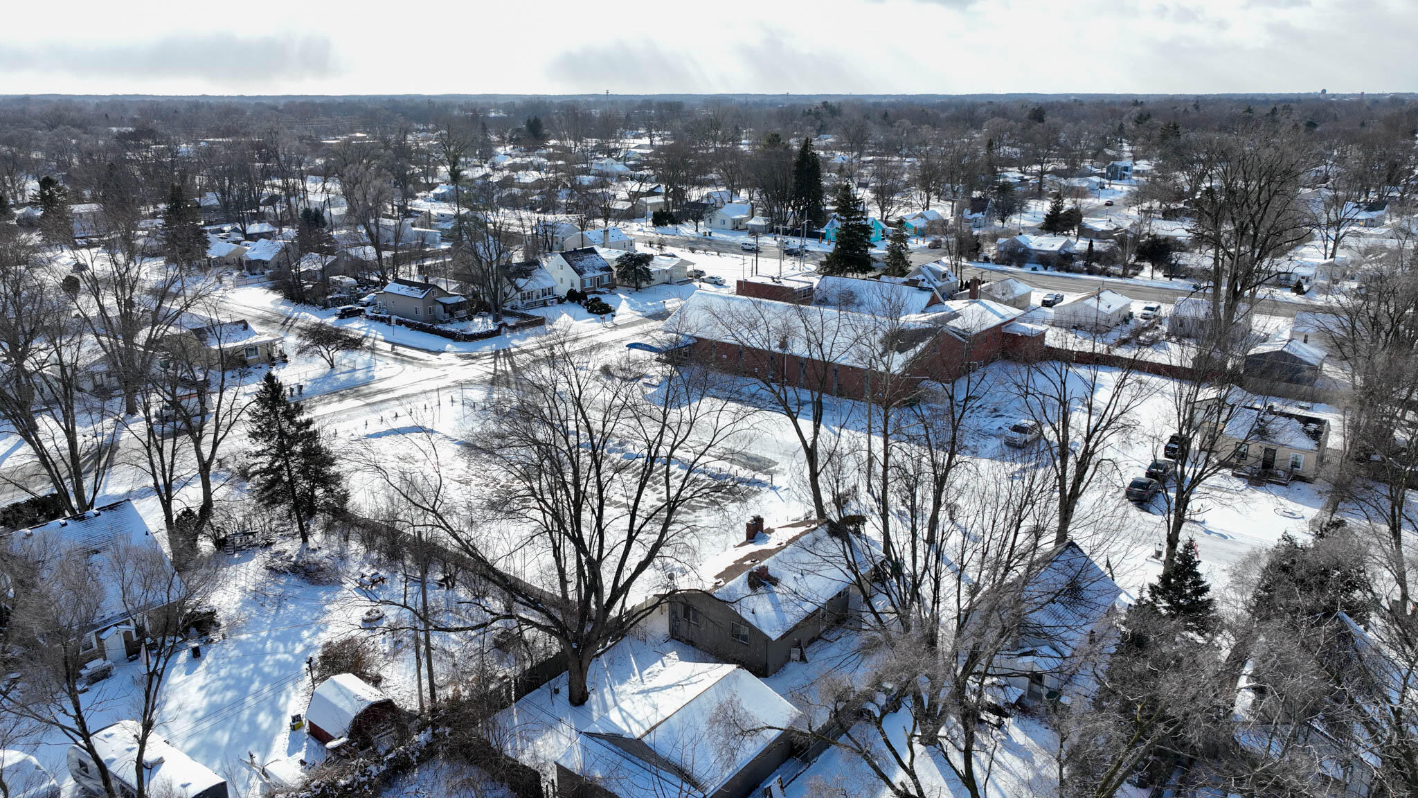 744 Allen Road Ypsilanti, MI 48198 - Photo 21 of 22 744 Allen Ave, Ypsilanti, Mi-50