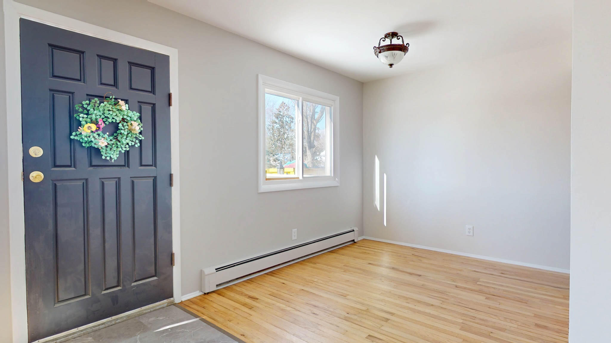 744 Allen Road Ypsilanti, MI 48198 - Photo 4 of 22 744 Allen Ave, Ypsilanti, Mi-03