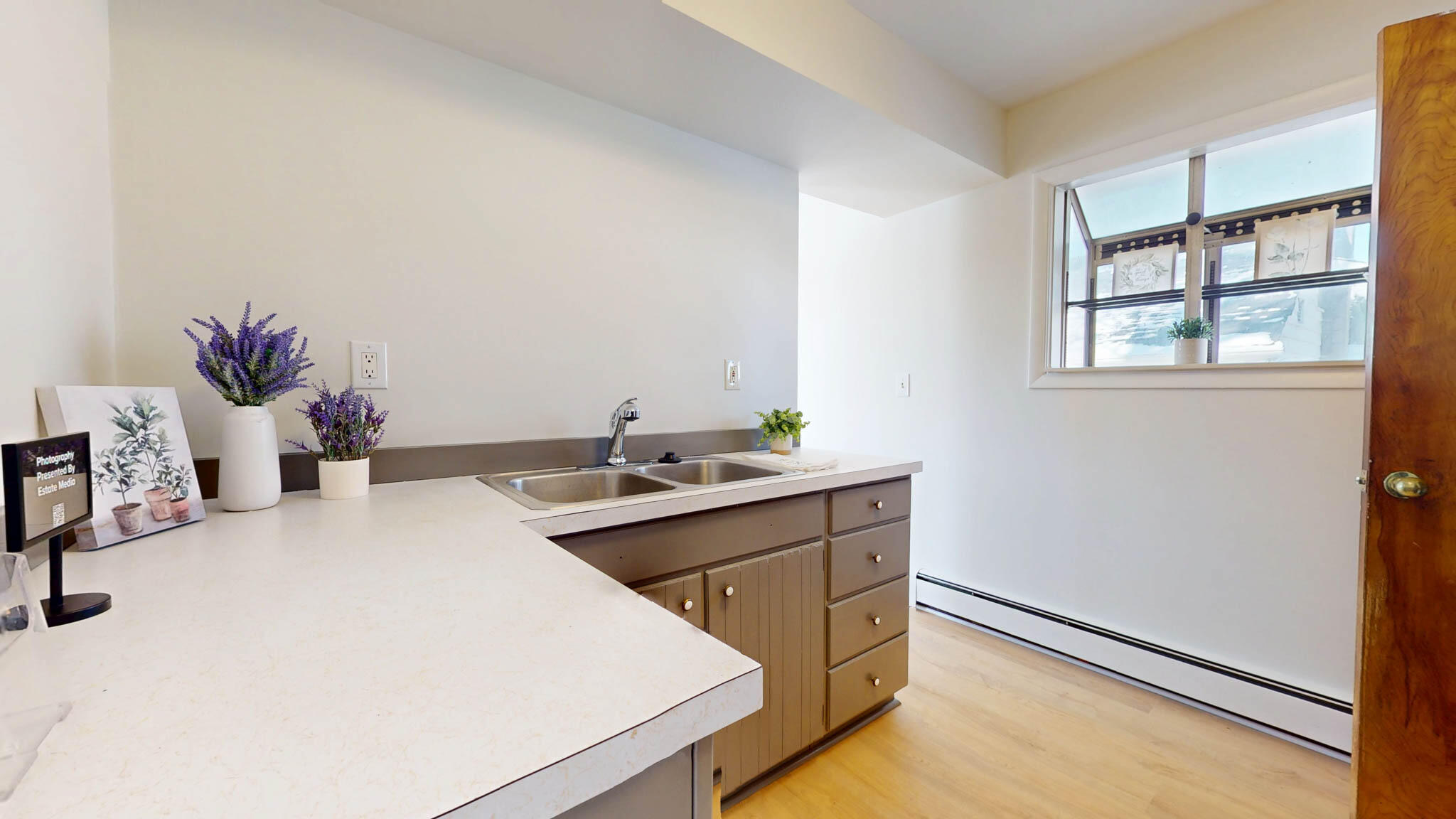 744 Allen Road Ypsilanti, MI 48198 - Photo 10 of 22 744 Allen Ave, Ypsilanti, Mi-31