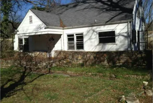 $219,900 | 3727 Anderson Avenue, Chattanooga, TN 37412