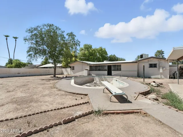 $329,900 | 657 West Roosevelt Avenue, Coolidge, AZ 85128