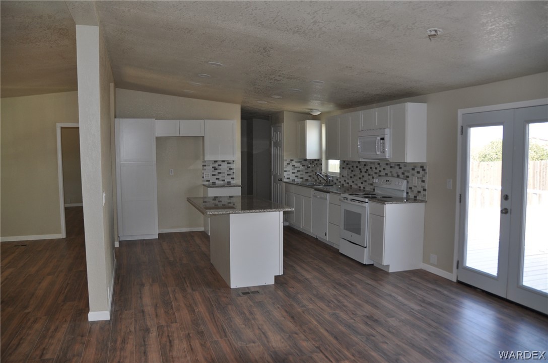 3810 North Santa Maria Road Golden Valley, AZ 86413 - Photo 11 of 20 Gallery Image 11