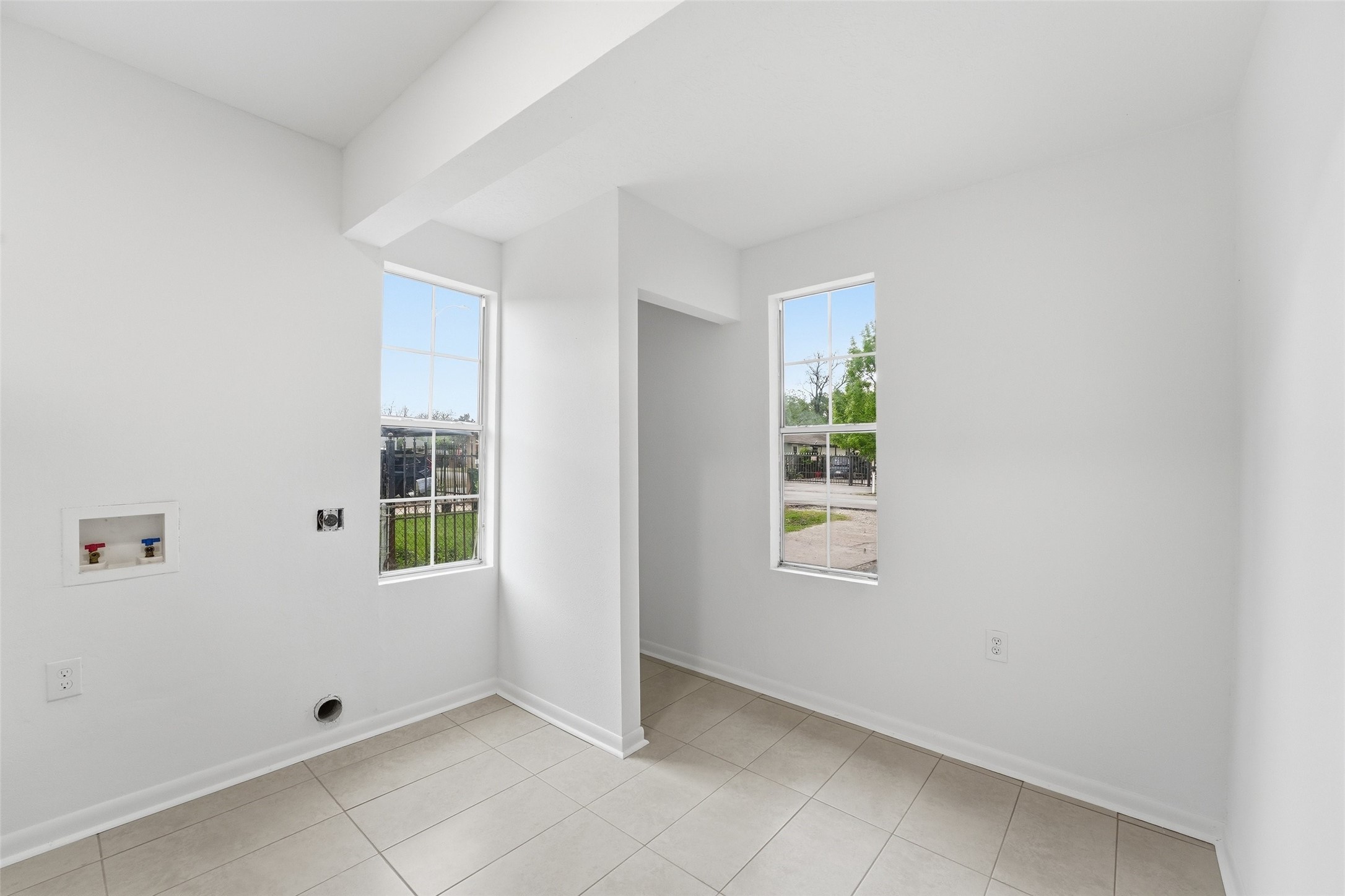 2914 Folger Street Houston, TX 77093 - Photo 11 of 29