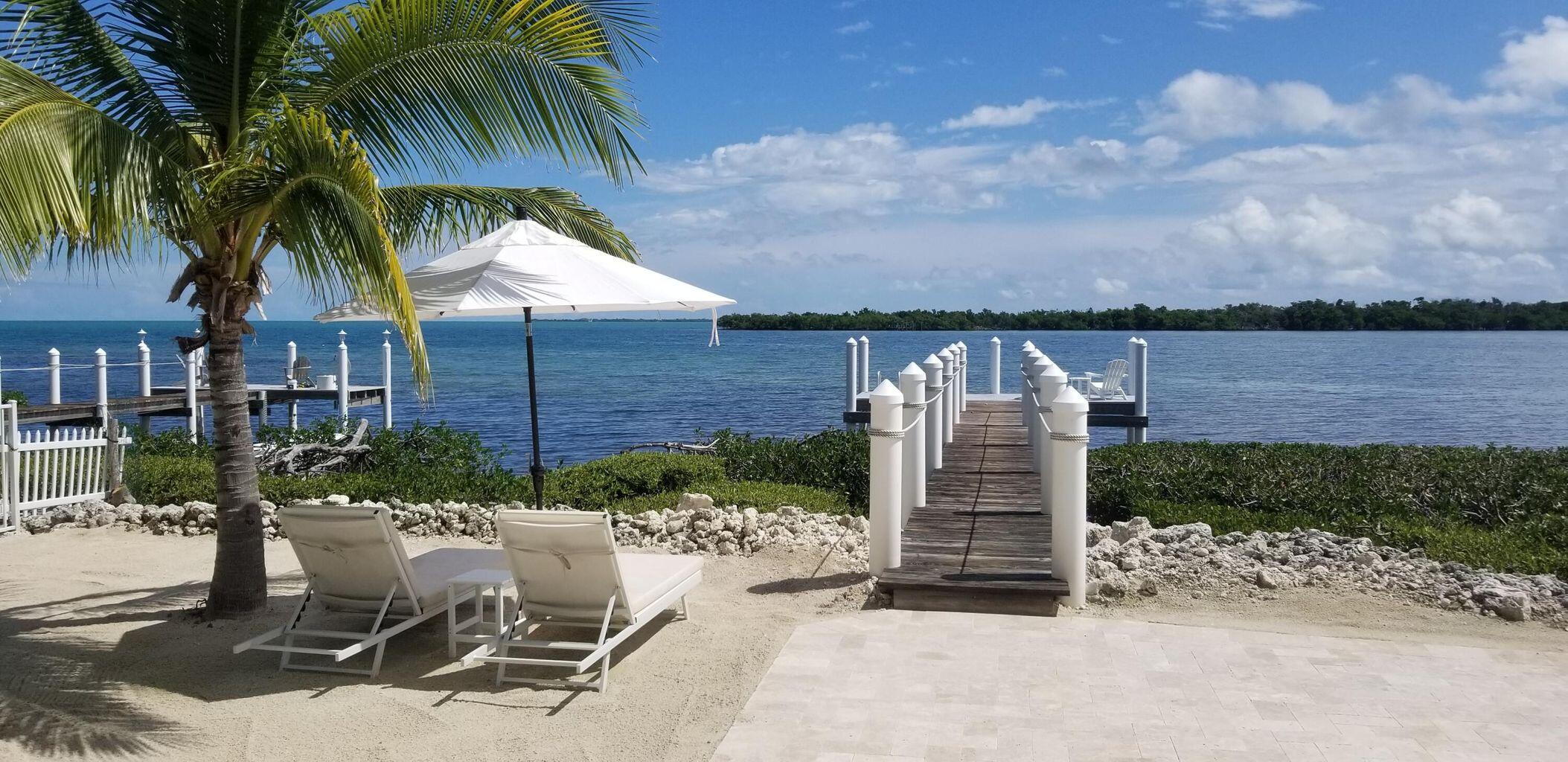 101 Windy Point Circle Marathon, FL 33050 - Photo 2 of 66 20220927164156375615000000-o