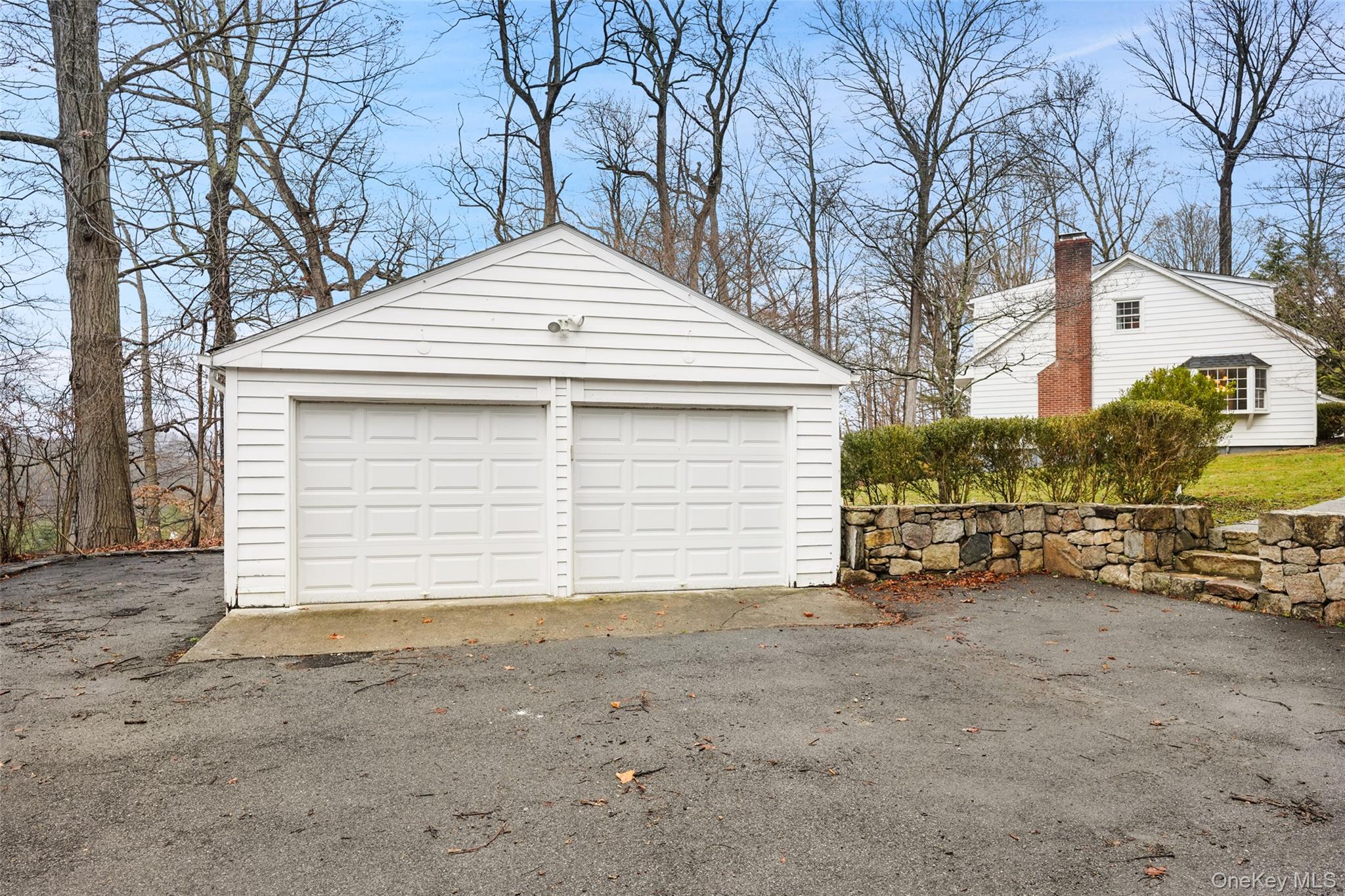 3 Mark Mead Road Cross River, NY 10518 - Photo 23 of 27 Detached 2 car garage