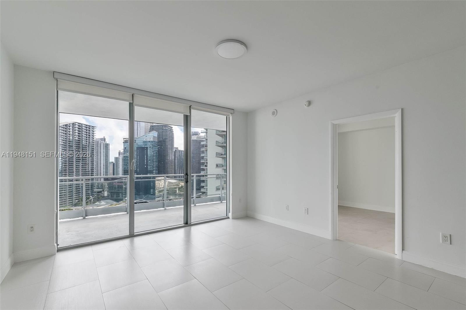 90 Southwest 3rd Street, Unit 3211 Miami, FL 33130 - Photo 6 of 18