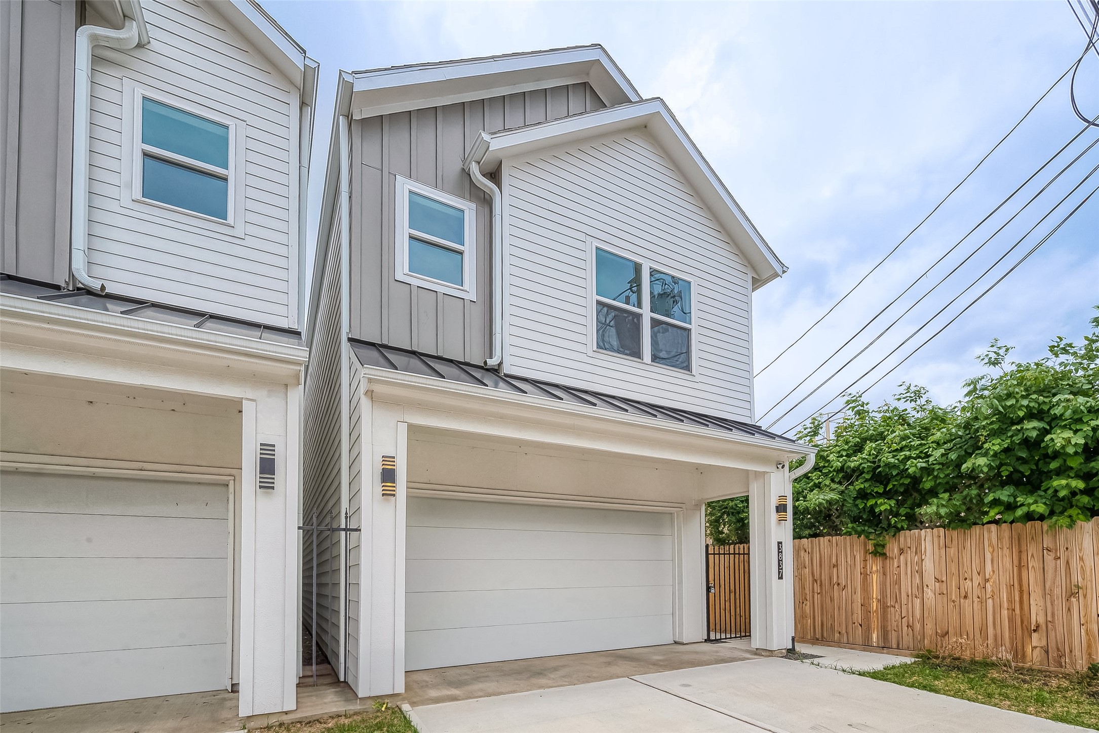3837 Mainer Street Houston, TX 77021 - Photo 2 of 19