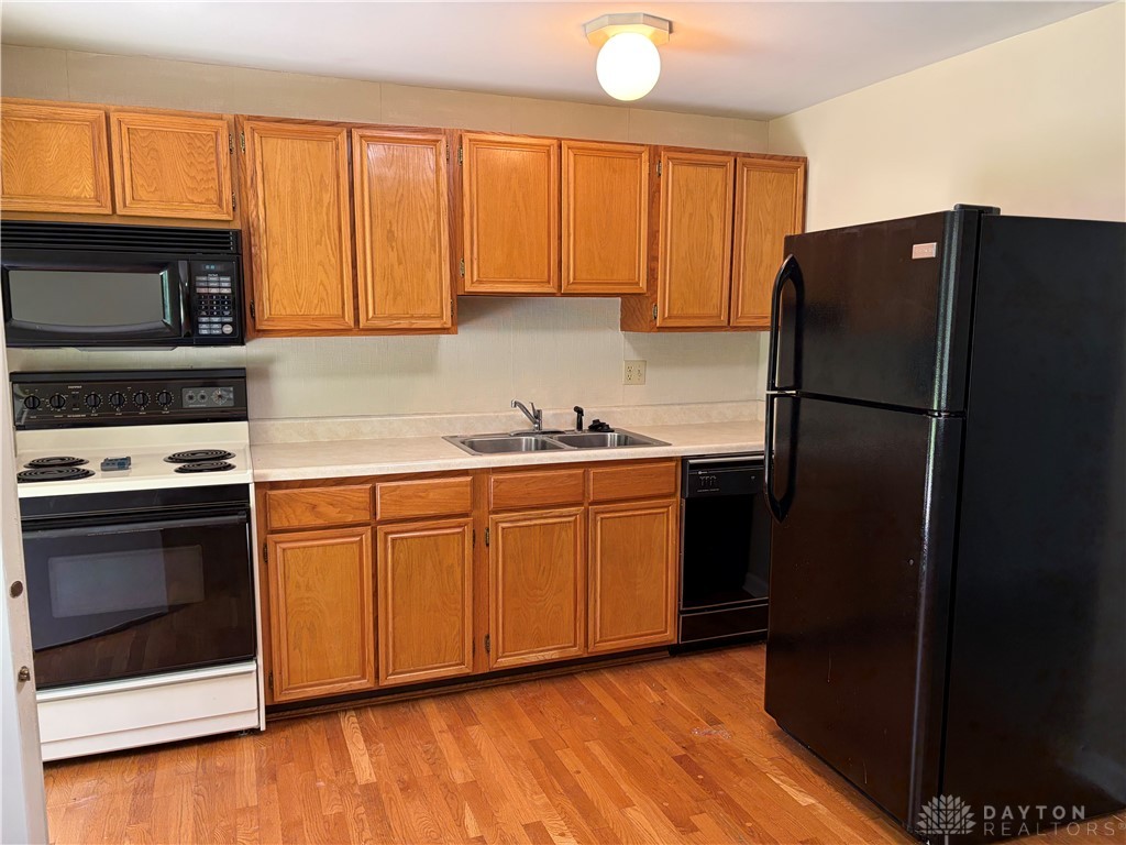 6537 Highbury Road Dayton, OH 45424 - Photo 6 of 17