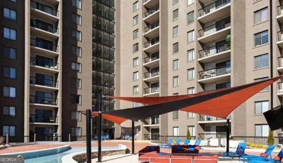 $1,699 | 3833 Peachtree Road Northeast, Unit 405, Atlanta, GA 30319