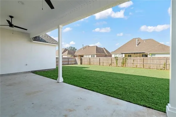 $465,000 | 2049 White Dove Drive, Madisonville, LA 70447