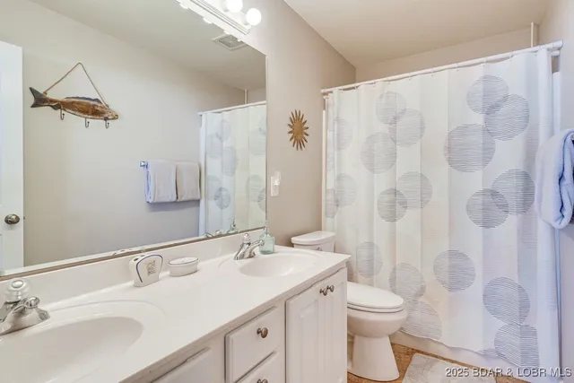 $359,900 | 708 Clearwater Drive, Unit 1H, Camdenton, MO 65020