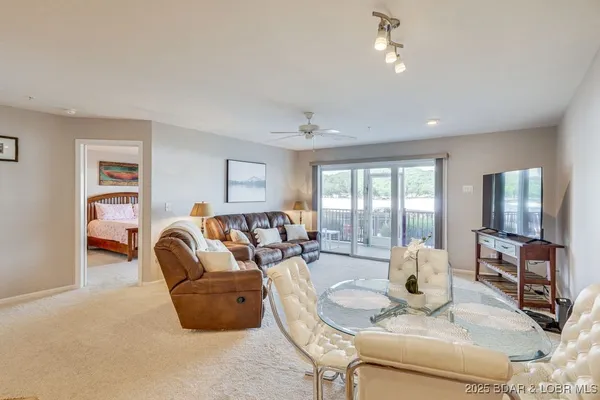 $359,900 | 708 Clearwater Drive, Unit 1H, Camdenton, MO 65020