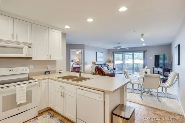 $359,900 | 708 Clearwater Drive, Unit 1H, Camdenton, MO 65020