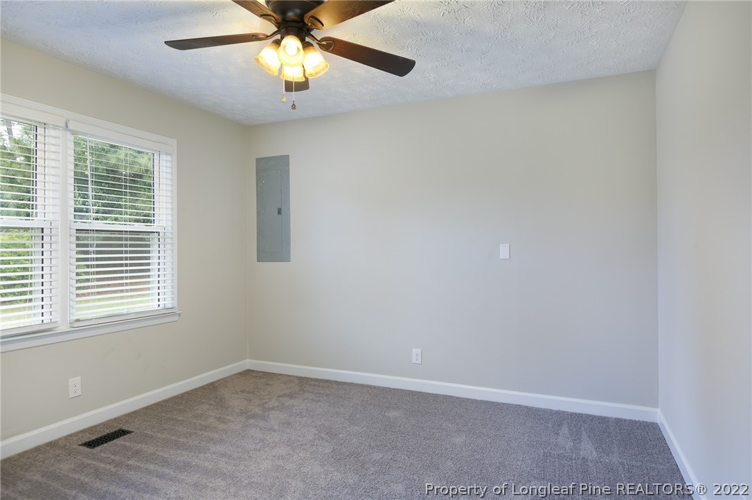 8262 King Road Fayetteville, NC 28306 - Photo 18 of 24 Gallery Image 18