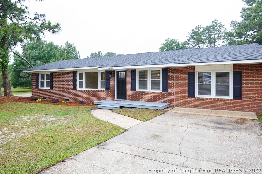 8262 King Road Fayetteville, NC 28306 - Photo 2 of 24 Gallery Image 2