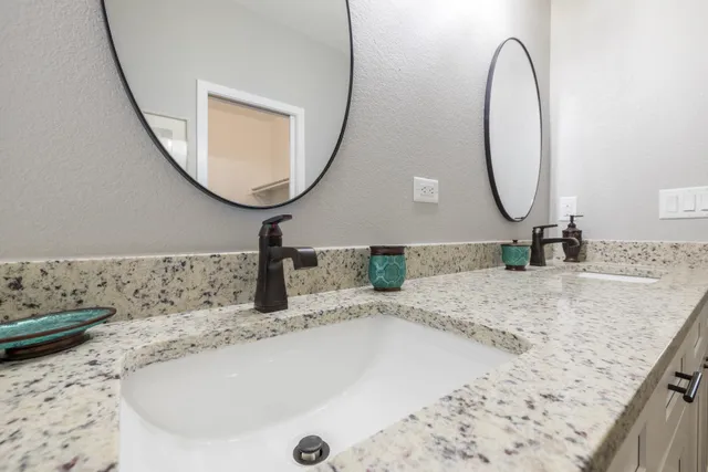 $2,395 | 1310 Daisy Drive, West Bend, WI 53090