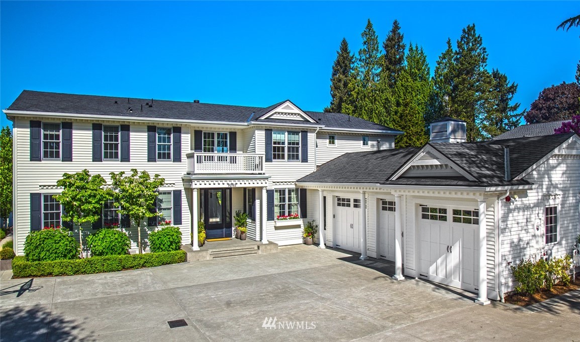 9262 Points Drive Northeast Yarrow Point, WA 98004 - Photo 1 of 25