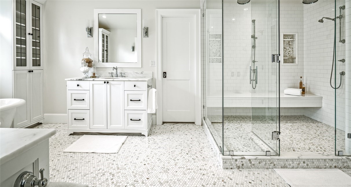 9262 Points Drive Northeast Yarrow Point, WA 98004 - Photo 16 of 25