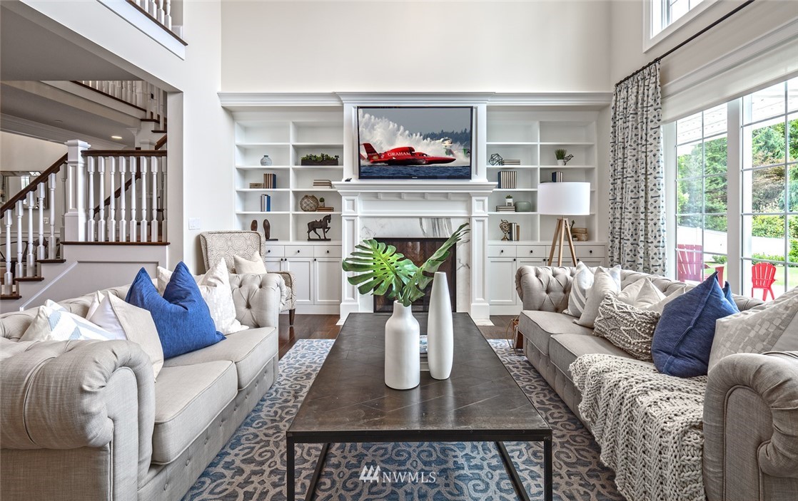 9262 Points Drive Northeast Yarrow Point, WA 98004 - Photo 8 of 25