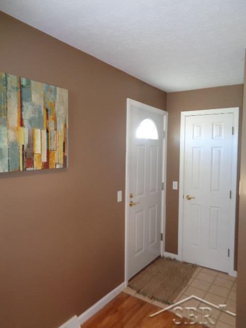 16540 Lunney Road Hemlock, MI 48626 - Photo 2 of 19 Front Entrance