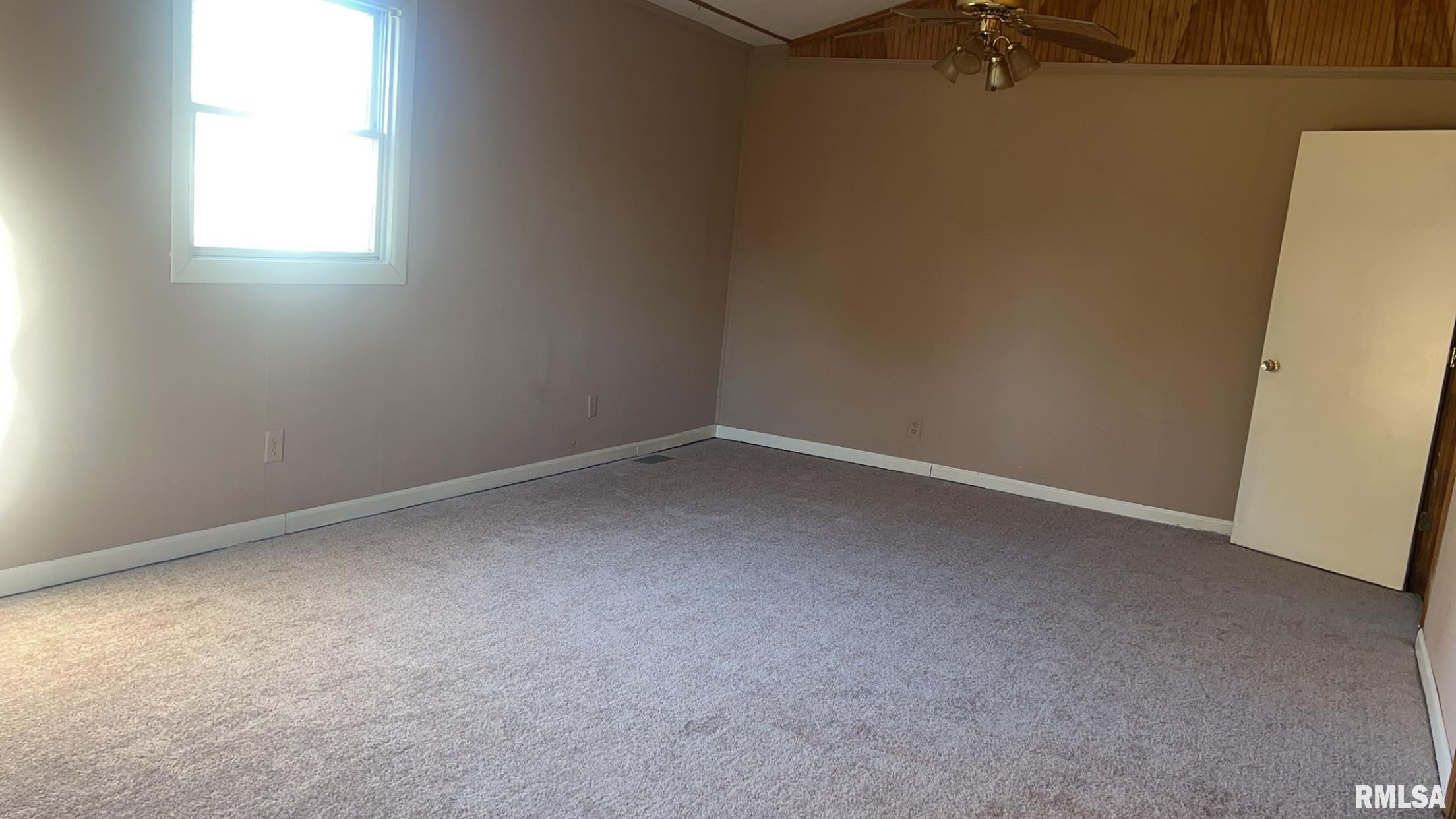 116 North Dean Street Royalton, IL 62983 - Photo 15 of 33