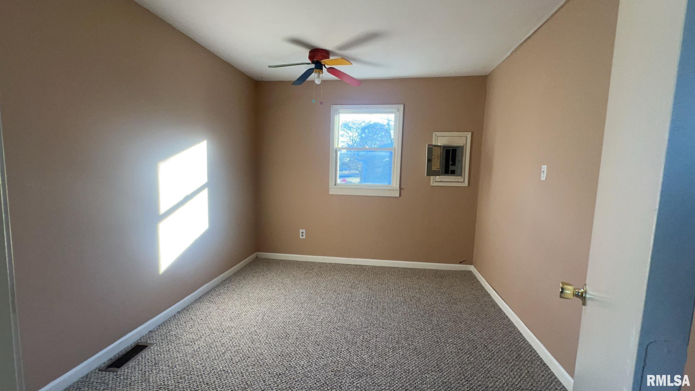 116 North Dean Street Royalton, IL 62983 - Photo 31 of 33