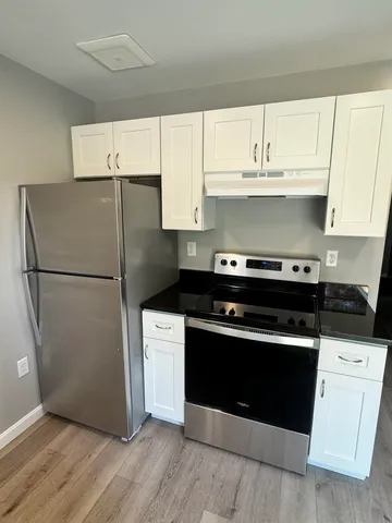 $1,750 | 24 Monarch Way, Unit 107, Portsmouth, NH 03801