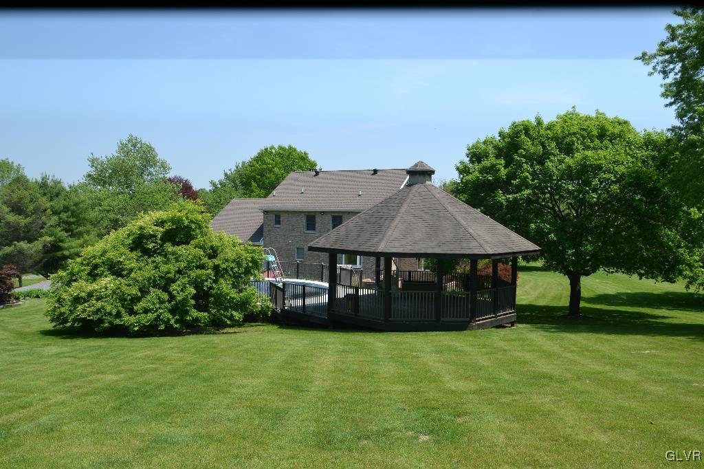 4038 Spring Street Whitehall, PA 18052 - Photo 33 of 37 Gallery Image 33