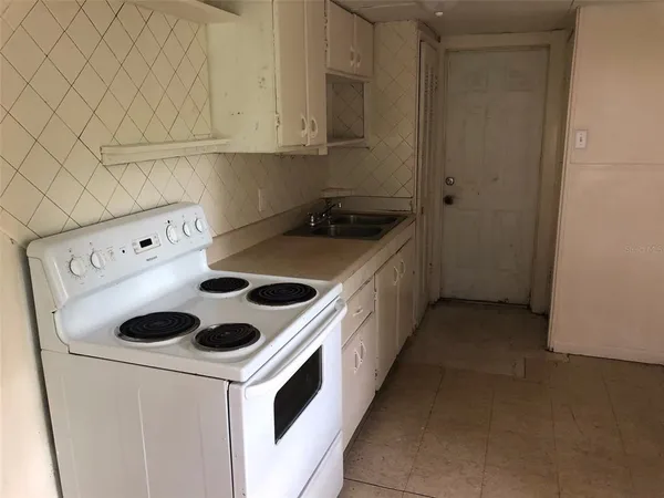 $650 | 414 1/2 South Miami Street, Unit B, Lake Wales, FL 33853