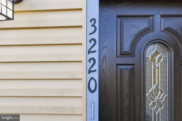 a view of front door with a door