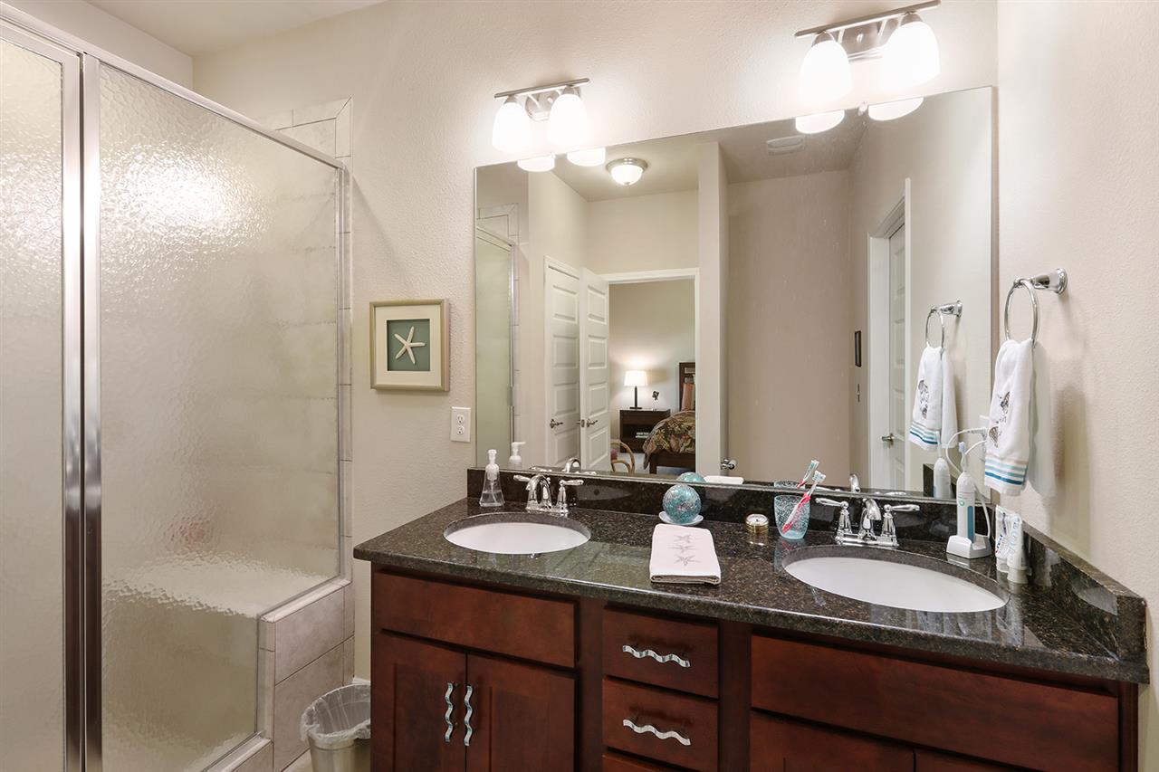 1432 Surrey Loop Foley, AL 36535 - Photo 9 of 17 Master Bathroom