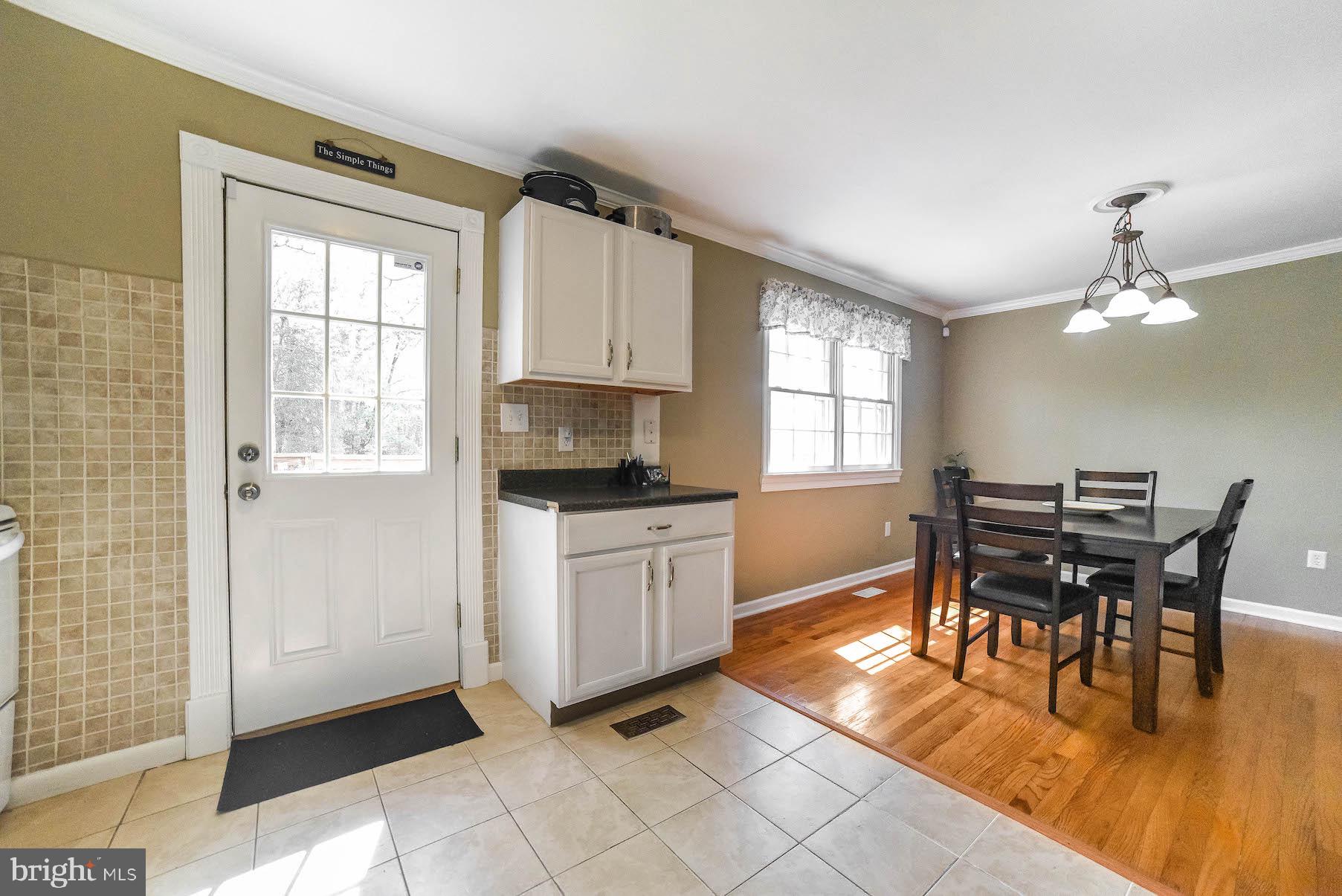 5494 Hallowing Point Road Prince Frederick, MD 20678 - Photo 11 of 34 Gallery Image 11
