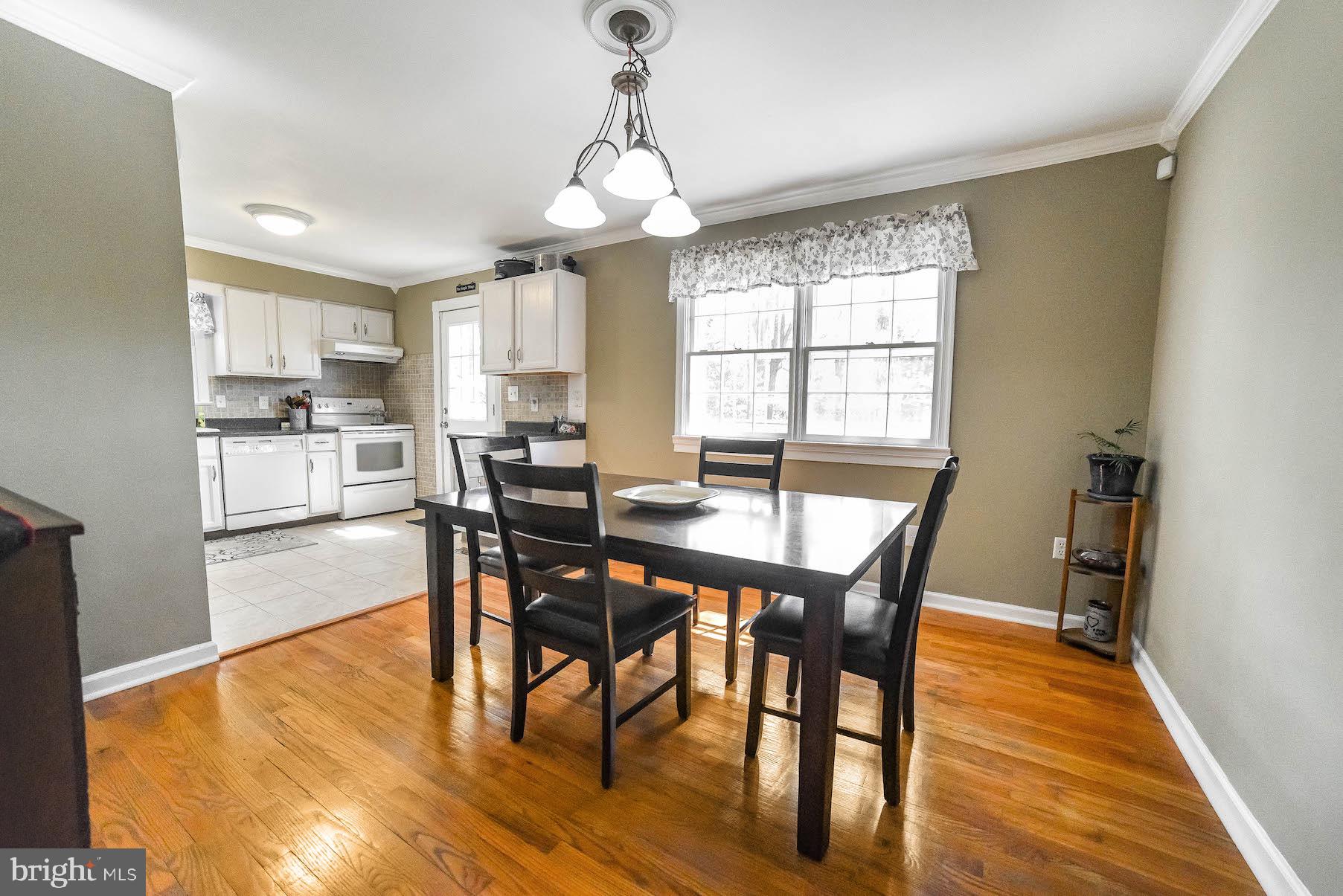 5494 Hallowing Point Road Prince Frederick, MD 20678 - Photo 8 of 34 Gallery Image 8
