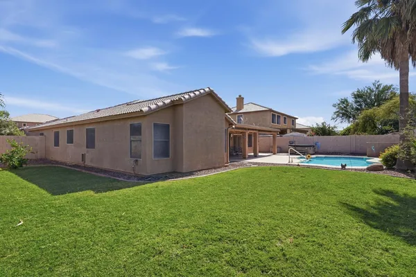 $2,900 | 5339 West Kaler Circle, Glendale, AZ 85301