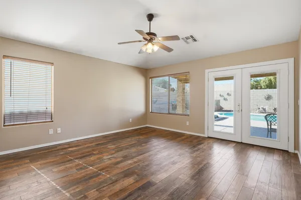 $2,900 | 5339 West Kaler Circle, Glendale, AZ 85301