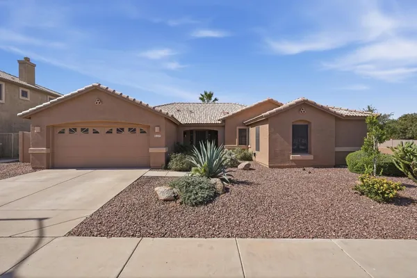 $2,900 | 5339 West Kaler Circle, Glendale, AZ 85301