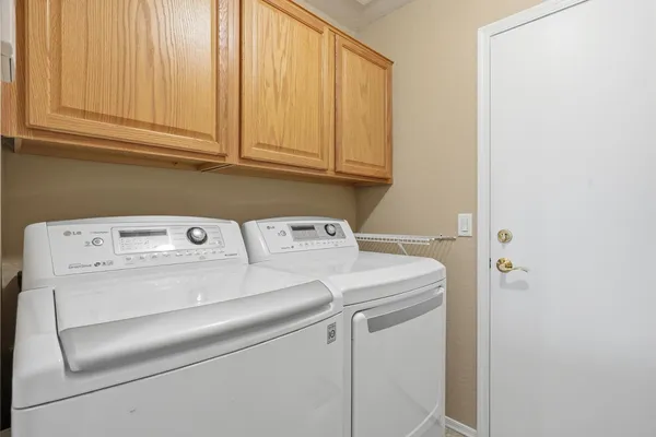 $2,900 | 5339 West Kaler Circle, Glendale, AZ 85301