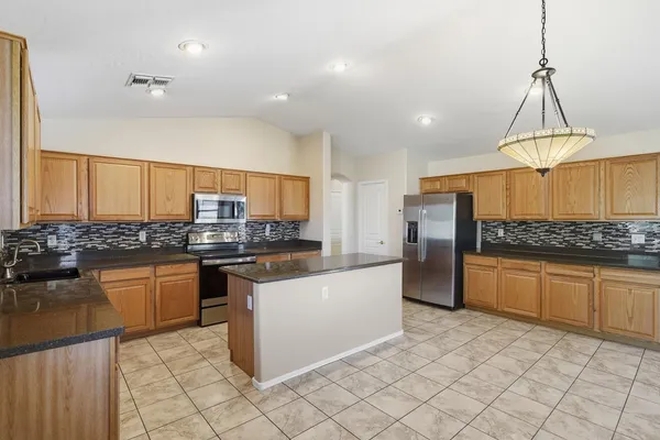 $2,900 | 5339 West Kaler Circle, Glendale, AZ 85301