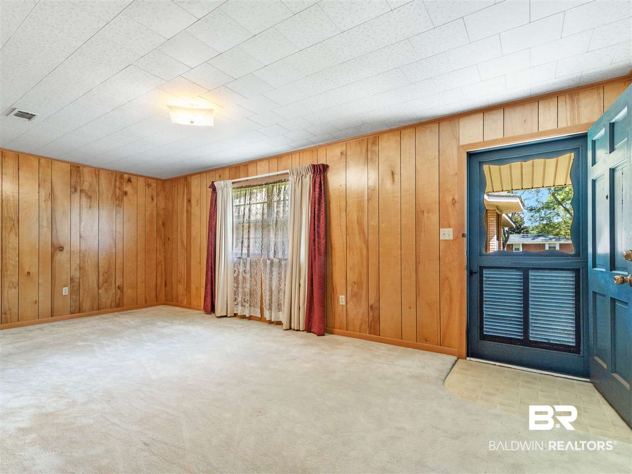 106 South Beech Street Foley, AL 36535 - Photo 33 of 49 108 Living Room