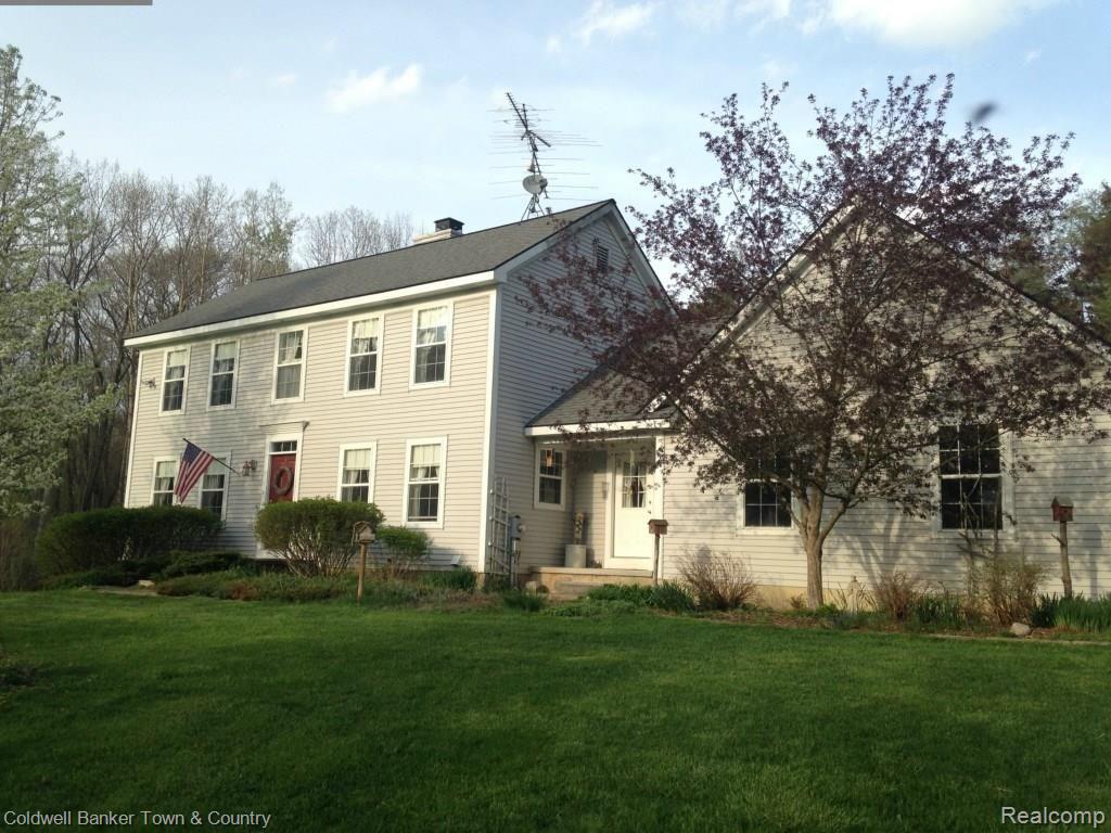 3065 Rafferty Drive Howell, MI 48843 - Photo 1 of 40 1 - 3065 Rafferty Front.jpg