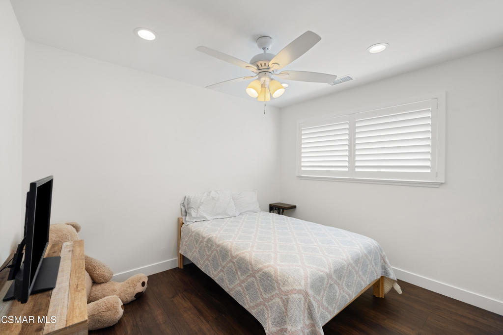 5396 Diane Street Simi Valley, CA 93063 - Photo 18 of 25