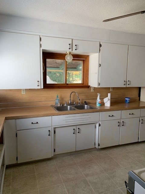 3838 South Fenmore Road Merrill, MI 48637 - Photo 2 of 15