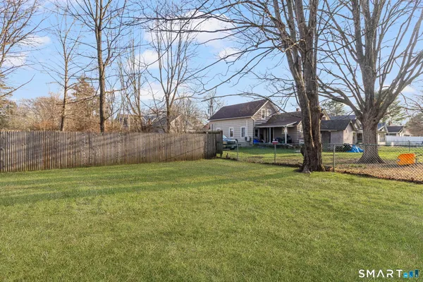 $329,000 | 25 Putnam Road, Plainfield, CT 06332