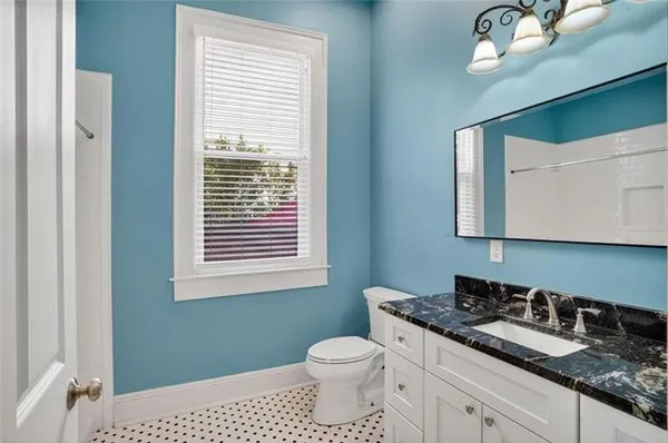 $1,945 | 725 Marengo Street, New Orleans, LA 70115