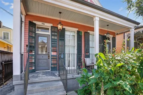 $1,945 | 725 Marengo Street, New Orleans, LA 70115