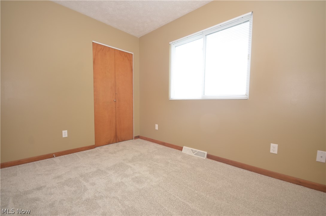 625 Hillman Road Akron, OH 44312 - Photo 20 of 39