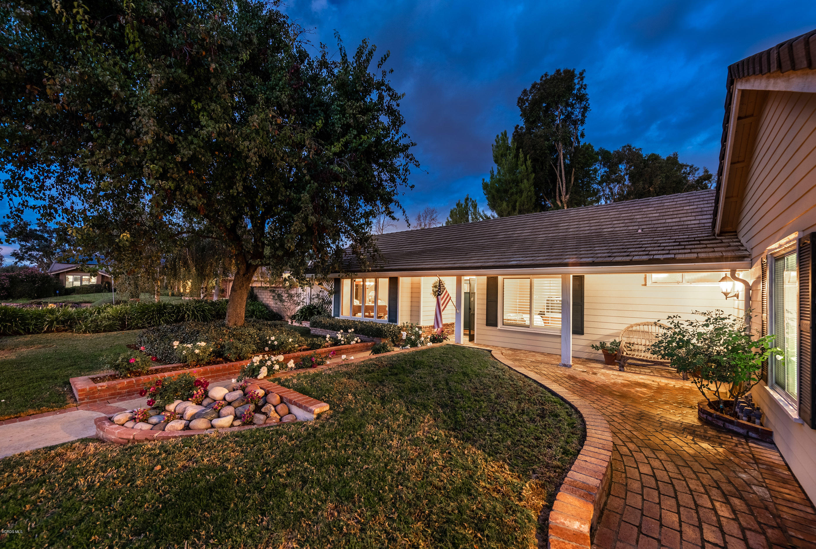 400 Longbranch Road Simi Valley, CA 93065 - Photo 2 of 74 Front View