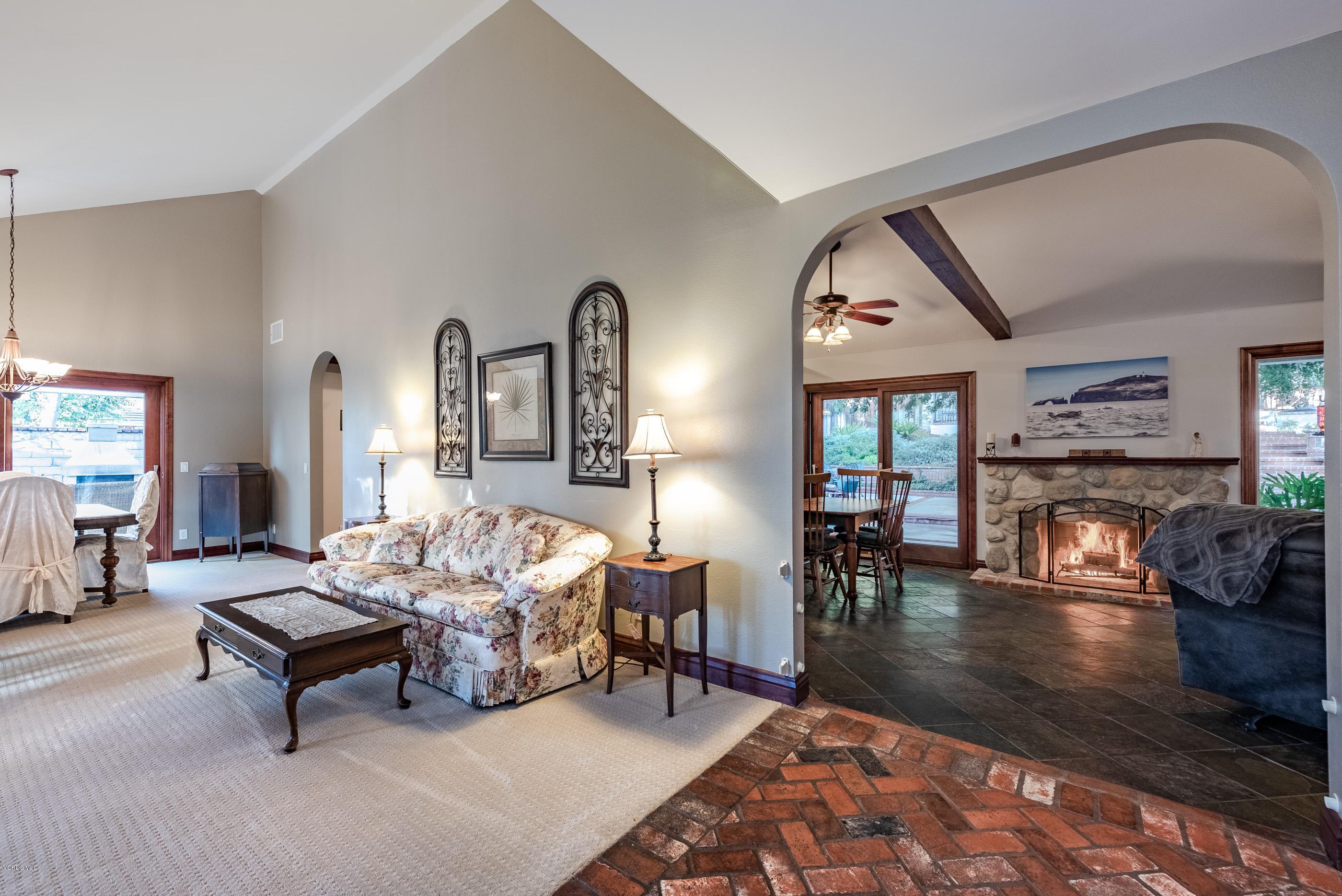 400 Longbranch Road Simi Valley, CA 93065 - Photo 15 of 74 Entry View
